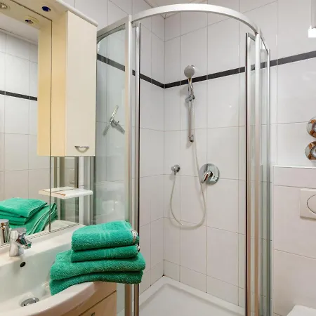 Holiday-1 By Interhome Apartament