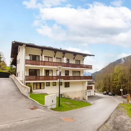 Apartament Holiday-1 By Interhome