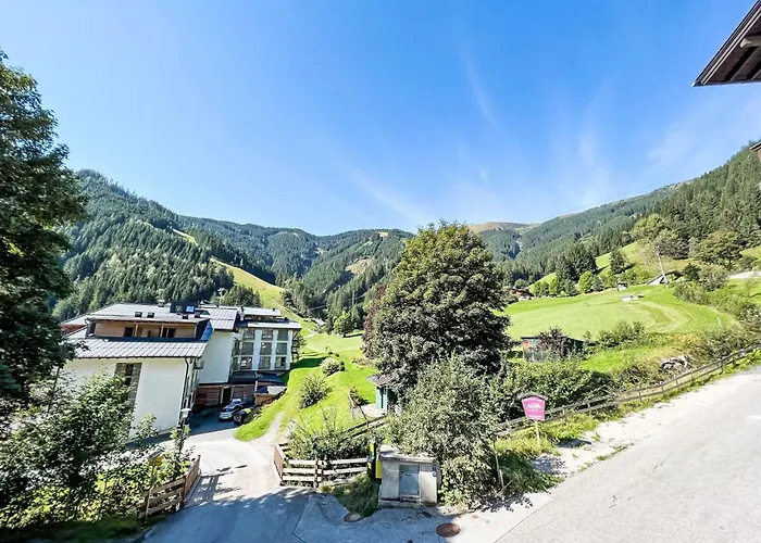 Appartamento Holiday-1 By Interhome *